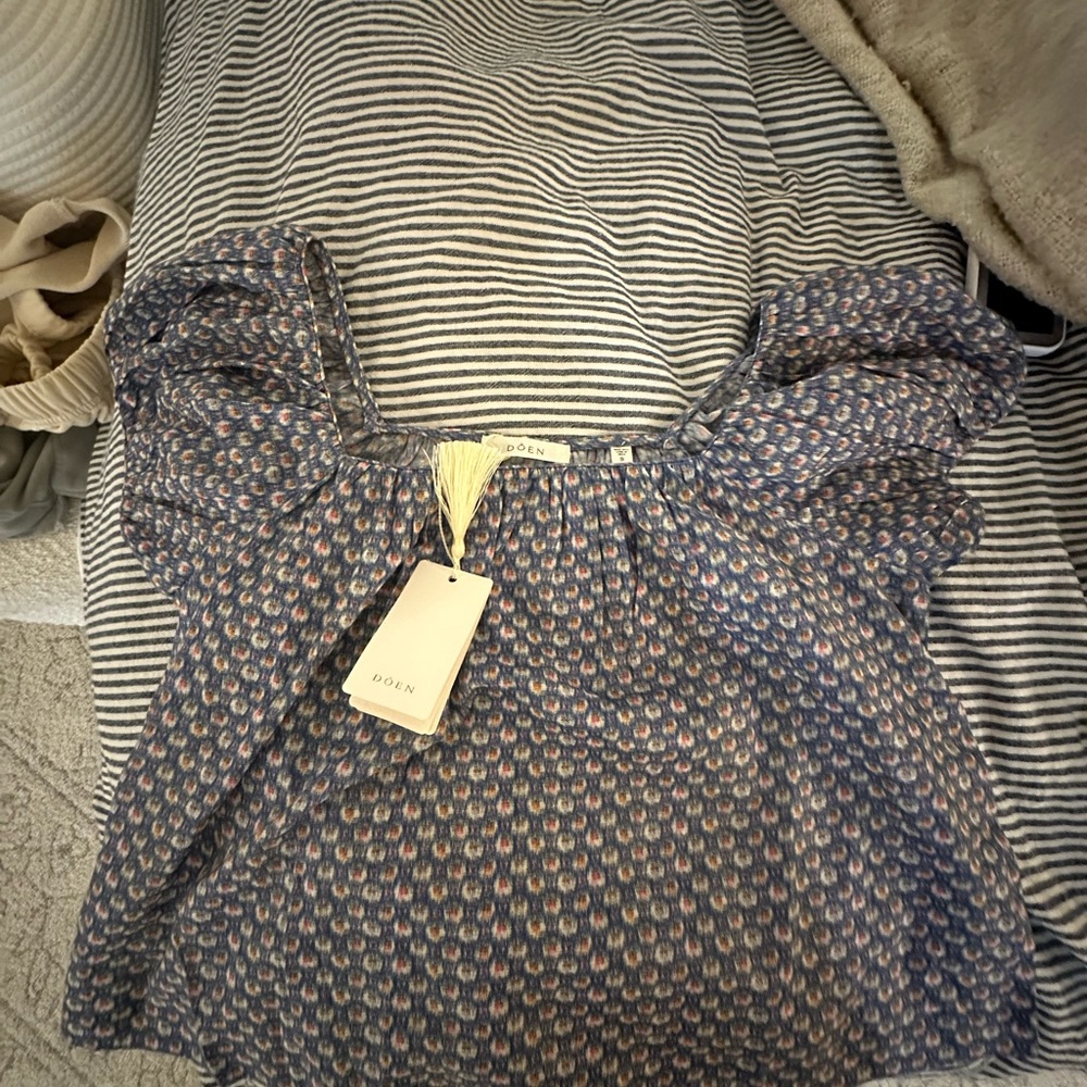 Doen Tonya Top